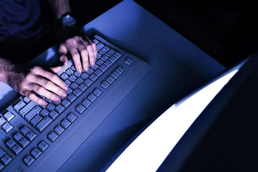 AI-generated child sex abuse images targeted with new laws