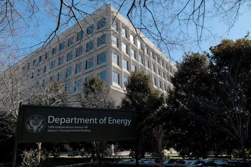 US government struggles to rehire nuclear safety staff it laid off days ago