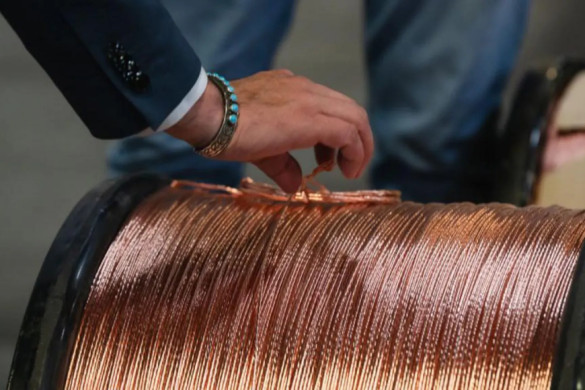 Trump orders copper probe in first step to tariffs
