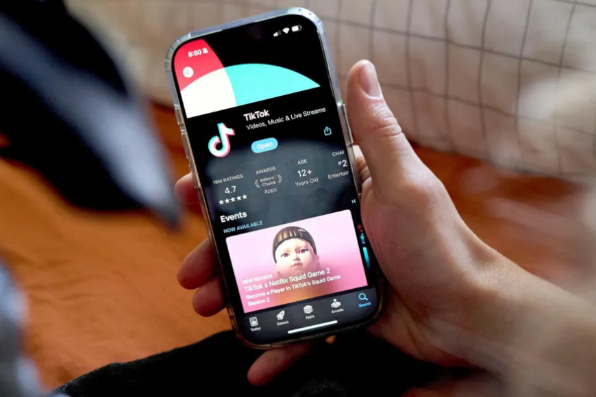 Unofficial TikTok downloads surge in the US